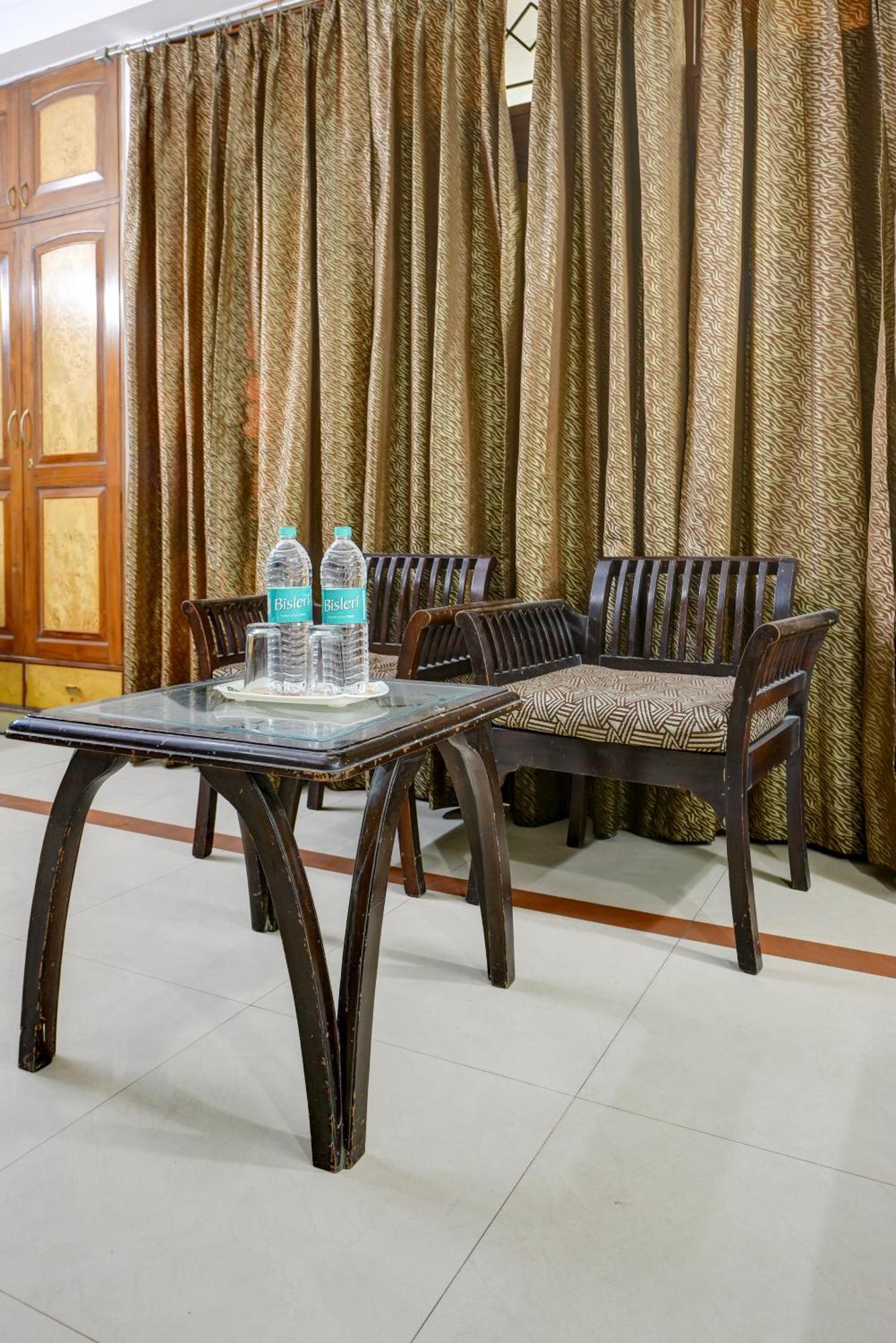Ad Residency * New Delhi